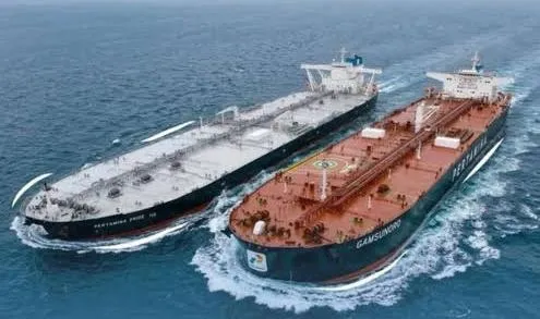 Mensesneg Pastikan BBM Aman Meskipun Dua Kapal Tanker Tertahan di Selat Hormuz 2 Mensesneg2