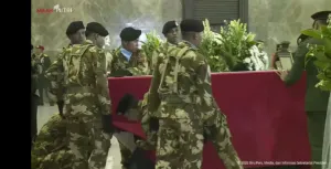 Tiga Prajurit TNI Gugur di Lebanon Tiba di Indonesia, Presiden Prabowo Beri Penghormatan Terakhir