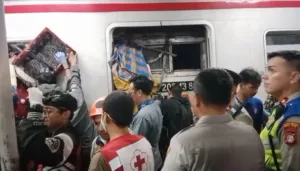 Update Tabrakan KA Argo Bromo vs KRL di Bekasi Timur: 7 Tewas dan 3 Masih Terjepit