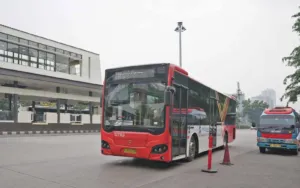 Rute B11 Transjakarta Summarecon Bekasi-Cawang Kembali Beroperasi, Ini Titik Pemberhentiannya 8 Rute B11 Transjakarta Summarecon Bekasi-Cawang Kembali Beroperasi, Ini Titik Pemberhentiannya