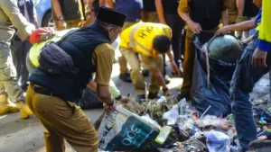 Bogor Berbenah, Pemkot Tertibkan Sampah dan Bangunan Liar