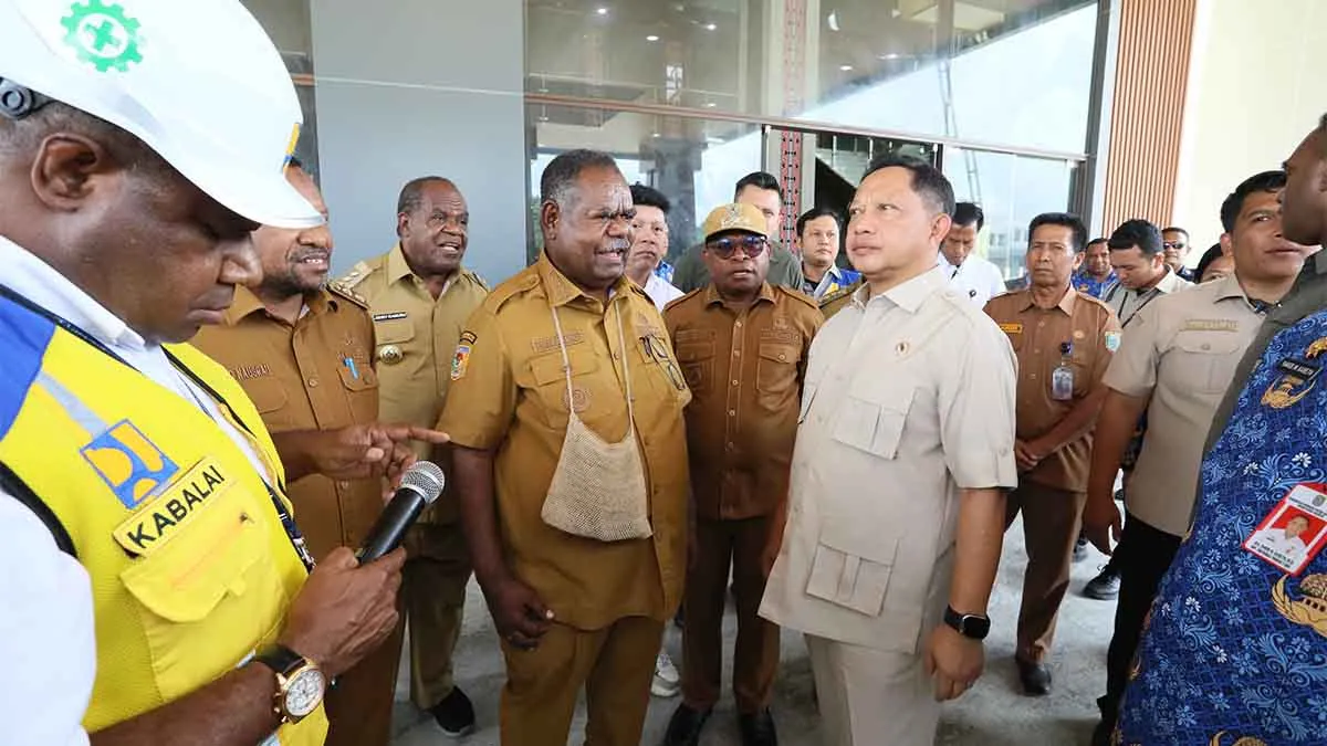 Tito Karnavian Dorong Gedung Pemda Papua Barat Daya Segera Beroperasi 1 Tito Karnavian Dorong Gedung Pemda Papua Barat Daya Segera Beroperasi