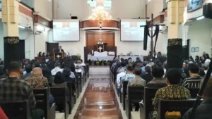 Jumat Agung 2026: Arti Pengorbanan dan Kasih dalam Wafat Yesus 7 Jumat Agung 2026: Arti Pengorbanan dan Kasih dalam Wafat Yesus