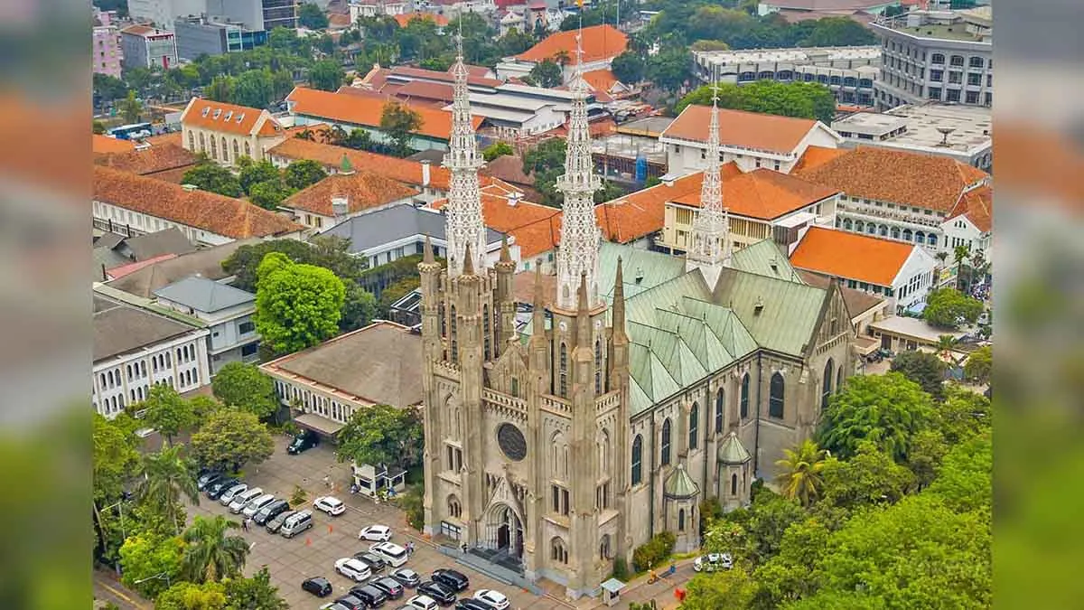Sejarah Katedral Jakarta, Gereja Arsitektur Neo Gotik 1808 Simbol Toleransi Beragama 2 Untitled 27