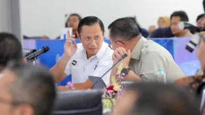 AHY Dorong Percepatan Kereta Api Luar Jawa untuk Tekan Biaya Logistik