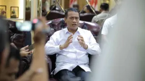 Mentan Amran Peringatkan Industri Plastik: Jangan Mainkan Harga!