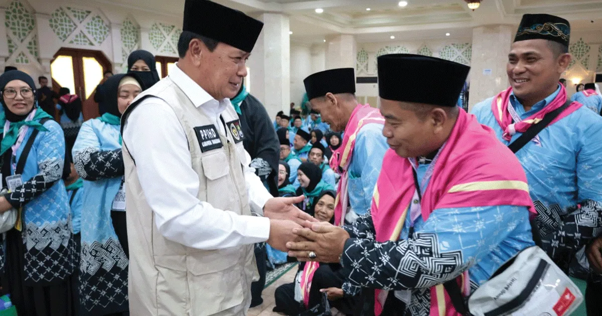 393 Jamaah Berangkat, Bupati Tangerang Bekali Uang Saku Lebih Besar Tahun Ini 2 bupat t2