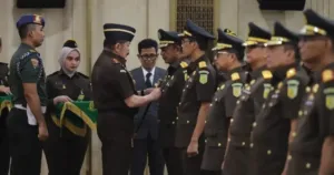 Jaksa Agung Lantik 14 Kajati, Beri Peringatan Keras: Tinggalkan Cara Kerja Lama atau Tersingkir!