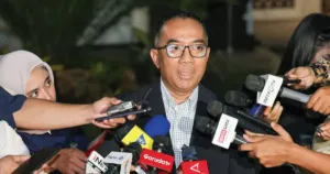 Kemdiktisaintek Dorong Kolaborasi Lintas Sektor untuk Pengembangan PLTS 100 Giga Watt 6 Kemdiktisaintek Dorong Kolaborasi Lintas Sektor untuk Pengembangan PLTS 100 Giga Watt