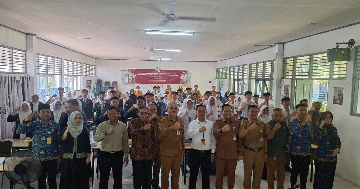 Sasar Pelajar SMA, Kemendagri Gelar Dialog “Muda Sadar Sejarah” di Pandeglang 1 Sasar Pelajar SMA, Kemendagri Gelar Dialog “Muda Sadar Sejarah” di Pandeglang