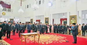 Bongkar Pasang Kabinet, Ini Daftar Lengkap Reshuffle Prabowo Subianto dari Jilid I sampai V
