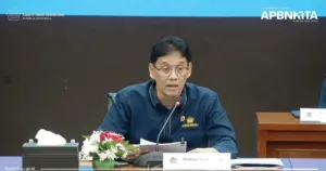 Menkeu Purbaya Sebut Pertamina Tanggung Selisih Harga BBM untuk Sementara