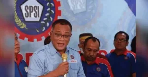 300.000 Buruh Siap Turun ke Monas, Jumhur Hidayat Beberkan Rencana Besar May Day 2026