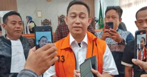 Penyuap Bupati Bekasi Dituntut 2,3 Tahun Penjara, Kasus Ijon Proyek Terkuak