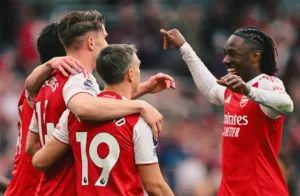 Carragher Sebut Perebutan Gelar Premier League Hampir Selesai, Arsenal Bisa Juara Asal Mampu Kalahkan West Ham 2 Carragher Sebut Perebutan Gelar Premier League Hampir Selesai, Arsenal Bisa Juara Asal Mampu Kalahkan West Ham