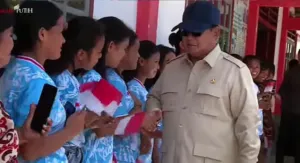 Prabowo Kunjungi Miangas, Tinjau Layanan Kesehatan dan Temui Warga Perbatasan 5 Prabowo Kunjungi Miangas, Tinjau Layanan Kesehatan dan Temui Warga Perbatasan