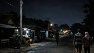 Minim Penerangan di Kampung Jadi Pemicu Begal dan Kecelakaan di Bekasi