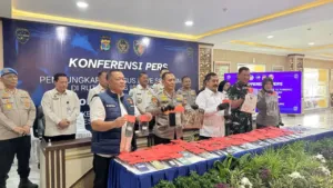 Menteri Agus Bongkar Kejahatan dari Rutan di Lampung, Ratusan Napi Jalankan Love Scamming