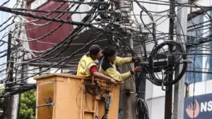 Pengusaha Berlomba Tanam Kabel ke Bawah Tanah, DPRD Singgung Aturan Kontribusi Baru
