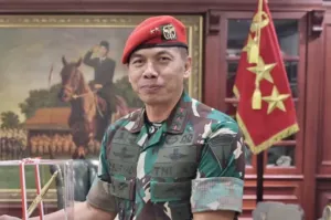 Dari Kopassus ke Istana hingga Pangdam Jaya, Ini Profil Letjen TNI Deddy Suryadi 9 Dari Kopassus ke Istana hingga Pangdam Jaya, Ini Profil Letjen TNI Deddy Suryadi