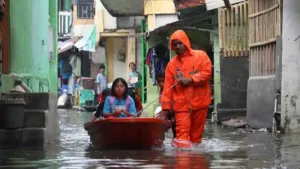 Banjir Rob Diprediksi Hantam Pesisir Jakarta hingga 8 Mei, Ini Daftar Wilayahnya