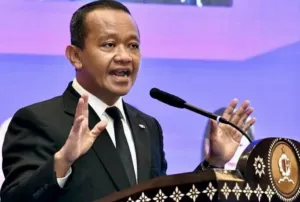 Asal Usul Lagu MBG Mas Bahlil Ganteng Terungkap, Lirik My Little Bolu Ketan Viral di TikTok