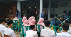 Disdukcapil Kota Cilegon Jemput Bola Layanan Akta Kelahiran di Lokasi TMMD Ciwandan 7 Disdukcapil Kota Cilegon Jemput Bola Layanan Akta Kelahiran di Lokasi TMMD Ciwandan