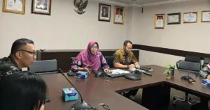 Bappeda Kota Tangerang Gerak Cepat Tangani Banjir Kawasan Bandara, Survei Lapangan Dilakukan Bersama Stakeholder 3 Bappeda Kota Tangerang Gerak Cepat Tangani Banjir Kawasan Bandara, Survei Lapangan Dilakukan Bersama Stakeholder