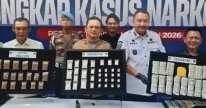 PPPK Paruh Waktu di Bogor Ditangkap akibat Penyalahgunaan Sabu, Jalani Rehabilitasi 4 PPPK Paruh Waktu di Bogor Ditangkap akibat Penyalahgunaan Sabu, Jalani Rehabilitasi