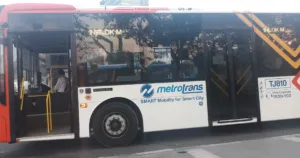 Pesepeda Tak Sadarkan Diri Lebih dari Sepekan, Diduga Tertabrak Bus Transjakarta 3 Pesepeda Tak Sadarkan Diri Lebih dari Sepekan, Diduga Tertabrak Bus Transjakarta