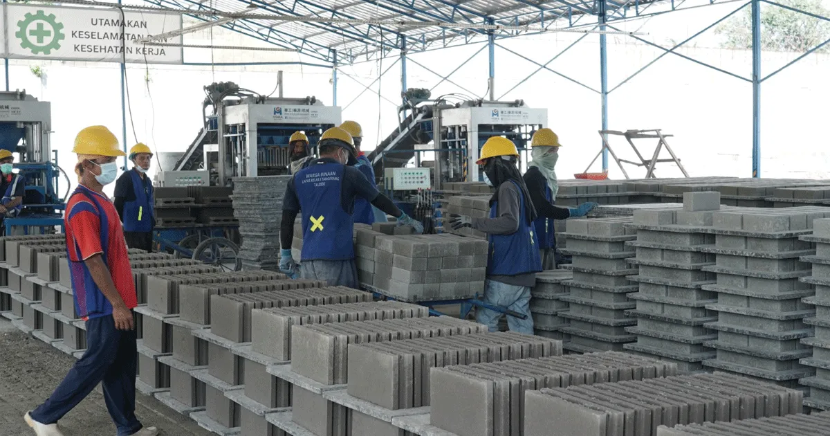 Jawara Beton Produksi Warga Binaan Lapas Tangerang Dilirik Pengembang Besar 2 cetak batako