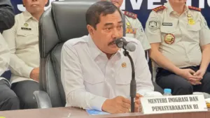 Indonesia Jadi Sasaran? Menteri Imipas Ungkap Fakta Jaringan Penipu Internasional 3 Indonesia Jadi Sasaran? Menteri Imipas Ungkap Fakta Jaringan Penipu Internasional
