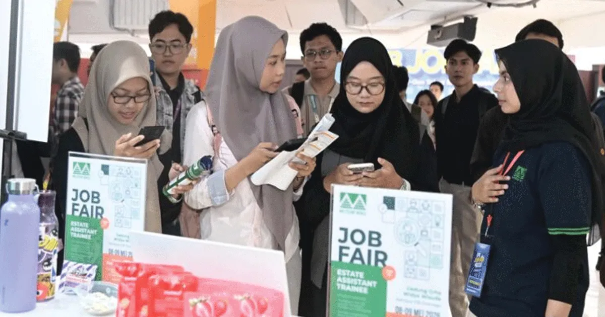 IPB University Gelar Job Fair 2026, Dorong Mahasiswa Siap Hadapi Dunia Kerja dan Era AI 1 IPB University Gelar Job Fair 2026, Dorong Mahasiswa Siap Hadapi Dunia Kerja dan Era AI
