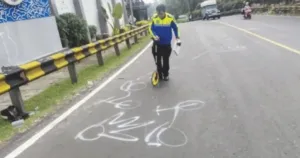 Tabrakan Beruntun Delapan Mobil di KM 19+400 Tol Jagorawi