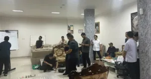 Narkoba dan Miras Dibongkar di Lapas Kerobokan, Ditjenpas Bergerak Tengah Malam 5 Narkoba dan Miras Dibongkar di Lapas Kerobokan, Ditjenpas Bergerak Tengah Malam