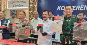 Pangdam Pastikan Pelaku Love Scamming Kotabumi Bukan Anggota TNI, Hanya Pakai Foto Palsu 2 Pangdam Pastikan Pelaku Love Scamming Kotabumi Bukan Anggota TNI, Hanya Pakai Foto Palsu