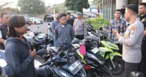 Polres Metro Tangerang Kota Bongkar 44 Kasus Curanmor, 25 Pelaku Diamankan 4 Polres Metro Tangerang Kota Bongkar 44 Kasus Curanmor, 25 Pelaku Diamankan