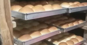 Roti Manis Haliwen, Warisan Keluarga di Atambua yang Bangkit dari Uang Pesangon 7 Roti Manis Haliwen, Warisan Keluarga di Atambua yang Bangkit dari Uang Pesangon