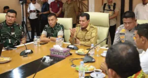 Tangis Permintaan Maaf Warnai Mediasi Warga Kadu Agung dan ITB di Tangerang