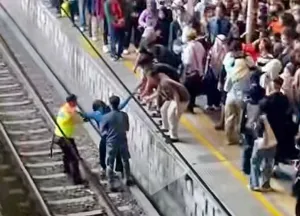 Viral Insiden Wanita Jatuh dari Peron ke Rel di Stasiun Manggarai, Ini Kronologinya