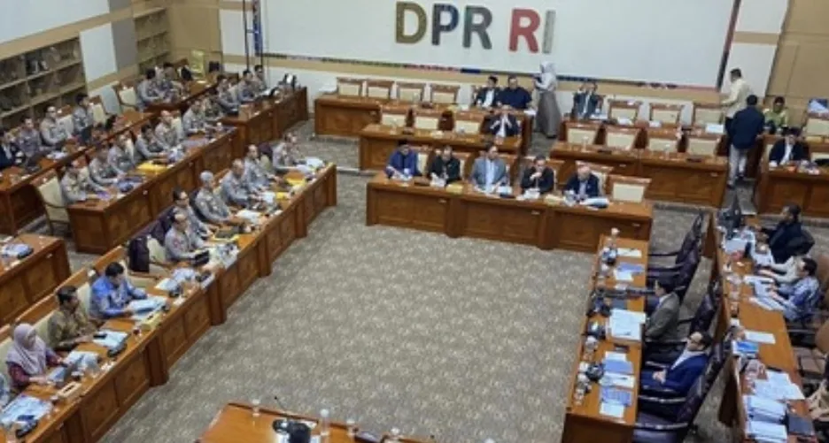 Komisi III DPR, Polri dan PPATK Rapat Kerja Bahas Anggaran dan Kinerja Tahun 2027 1 Komisi III DPR, Polri dan PPATK Rapat Kerja Bahas Anggaran dan Kinerja Tahun 2027
