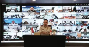 Dirjen Imigrasi: Kritik Masyarakat Harus Dijawab dengan Perubahan Nyata 9 Dirjen Imigrasi: Kritik Masyarakat Harus Dijawab dengan Perubahan Nyata