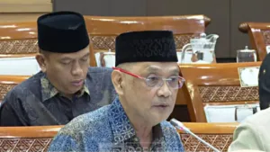 Kementerian Haji Minta Suntikan Rp1,8 Triliun, Gus Irfan Siapkan Pelaksanaan Haji Lebih Matang 8 Kementerian Haji Minta Suntikan Rp1,8 Triliun, Gus Irfan Siapkan Pelaksanaan Haji Lebih Matang