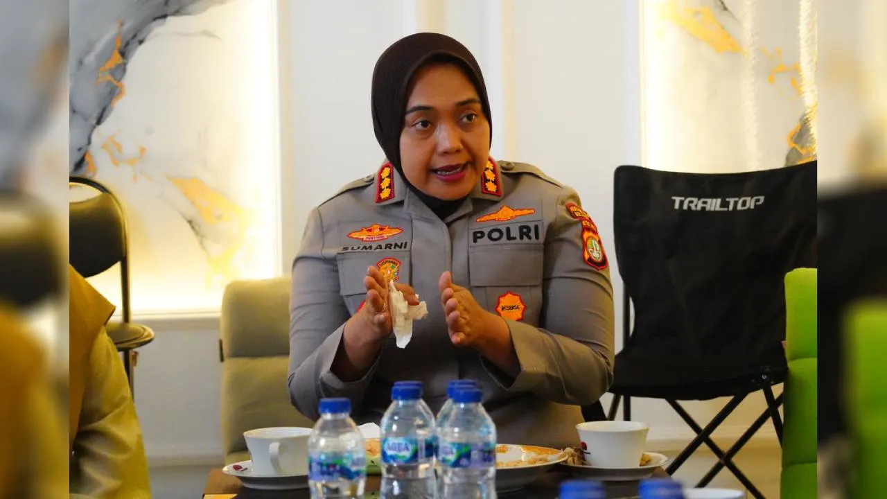 Viral Dikaitkan Kasus MBG, Kapolres Metro Bekasi Akhirnya Buka Suara 1 Viral Dikaitkan Kasus MBG, Kapolres Metro Bekasi Akhirnya Buka Suara