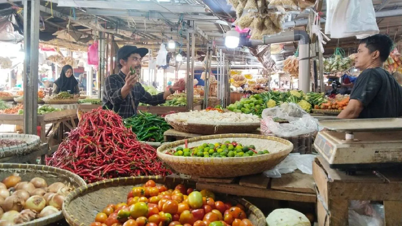 Inflasi Banten 2,70 Persen, Pengamat Ekonomi Soroti Daya Beli Warga Masih Tertekan 1 Inflasi Banten 2,70 Persen, Pengamat Ekonomi Soroti Daya Beli Warga Masih Tertekan