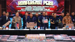 Imigrasi Usut 15 Perusahaan Sponsor Ratusan WNA Pengelola Situs Judi Online 9 Imigrasi Usut 15 Perusahaan Sponsor Ratusan WNA Pengelola Situs Judi Online