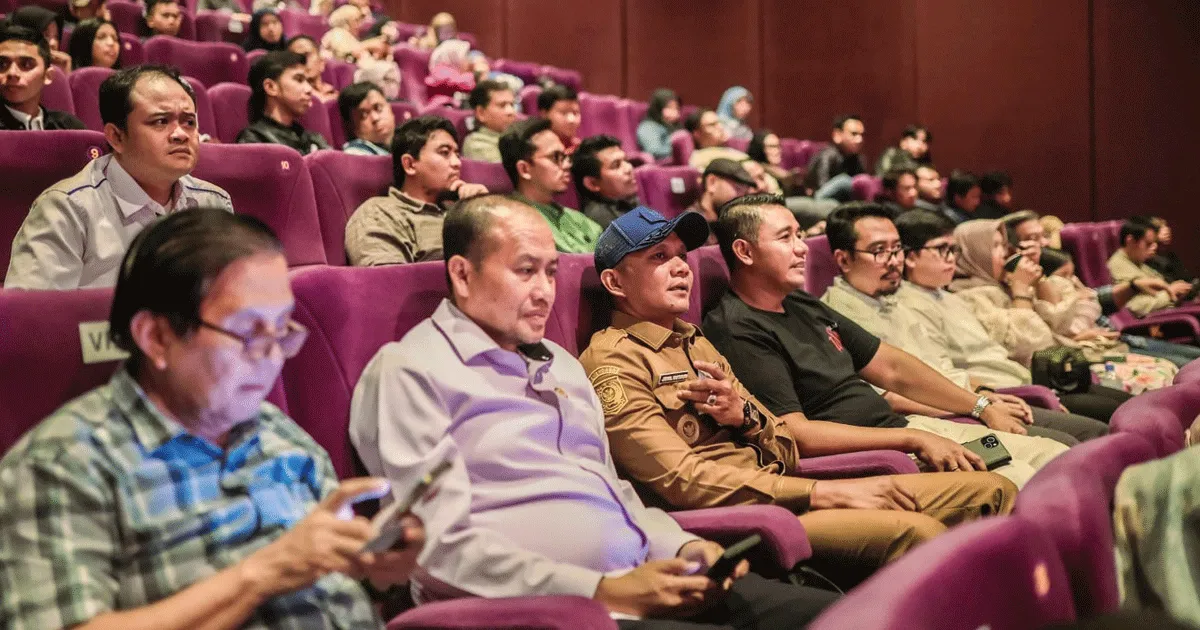 Film "180 Chapter Emak" Angkat Ketulusan Ibu, Pemkot Bogor Apresiasi Kreatifitas Generasi Muda 1 Film “180 Chapter Emak” Angkat Ketulusan Ibu, Pemkot Bogor Apresiasi Kreatifitas Generasi Muda