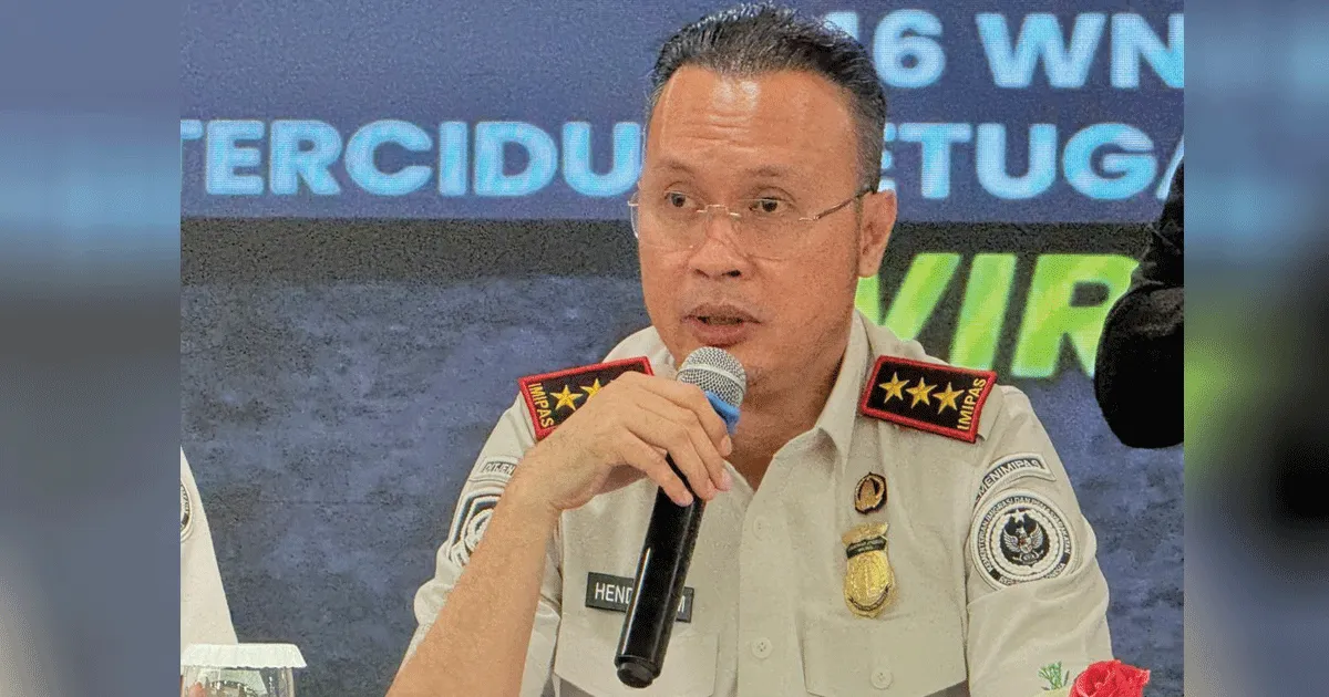 Imigrasi Sebar Autogate Hingga Perbatasan RI, Hendarsam: Kedaulatan Negara Tak Hanya di Kota Besar 1 Imigrasi Sebar Autogate Hingga Perbatasan RI, Hendarsam: Kedaulatan Negara Tak Hanya di Kota Besar