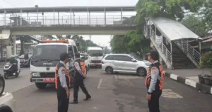 Parkir Liar di Jalan Mayjen Sutoyo Ditindak, Sudinhub Jaktim Kedepankan Edukasi Humanis 4 Parkir Liar di Jalan Mayjen Sutoyo Ditindak, Sudinhub Jaktim Kedepankan Edukasi Humanis
