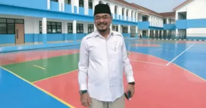 Anggota DPRD Kota Depok Sebut Tinggi Antusias Masyarakat Daftarkan Anaknya di MTsN 3 Depok 9 Anggota DPRD Kota Depok Sebut Tinggi Antusias Masyarakat Daftarkan Anaknya di MTsN 3 Depok